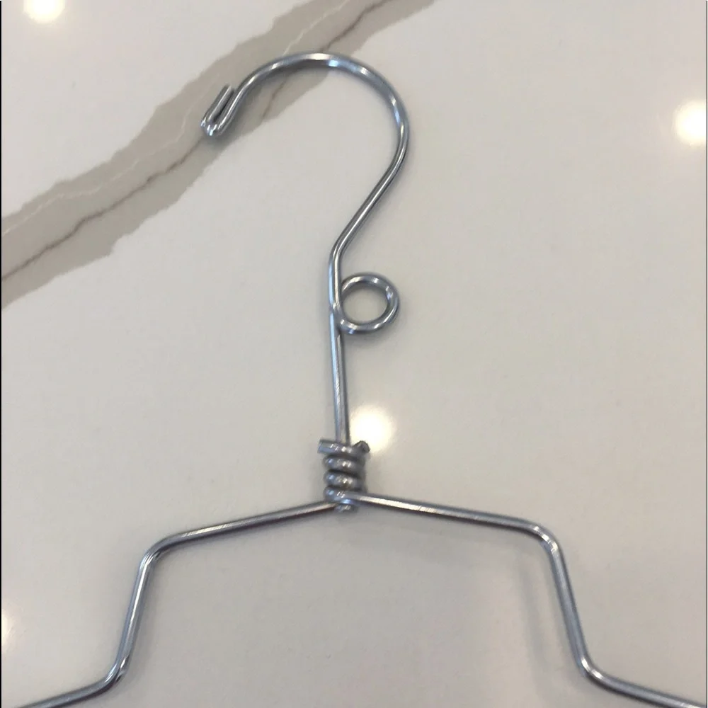 EUC Chic Boutique Style 16 Inch Chrome Metal Pant/Skirt Clip Hangers, Set-15